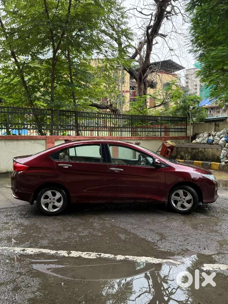 Honda City V At 2016