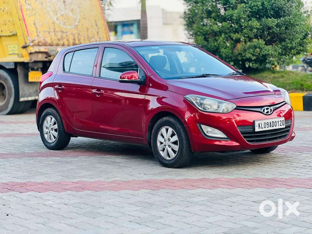 Hyundai I20 Sportz 1.4 Crdi 6 Speed Bs-iv, 2012, Diesel