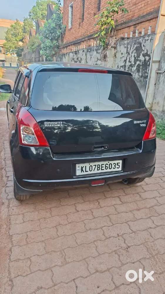Maruti Suzuki Swift 2007 Petrol 100900 Km Driven