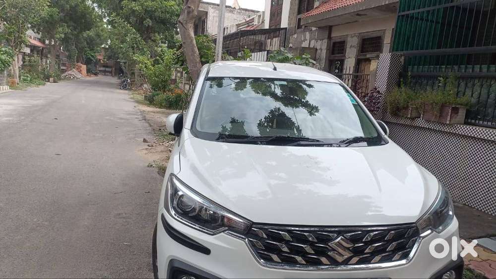 Maruti Suzuki Ertiga Zxi Cng – Excellent Condition  Family Car  Well