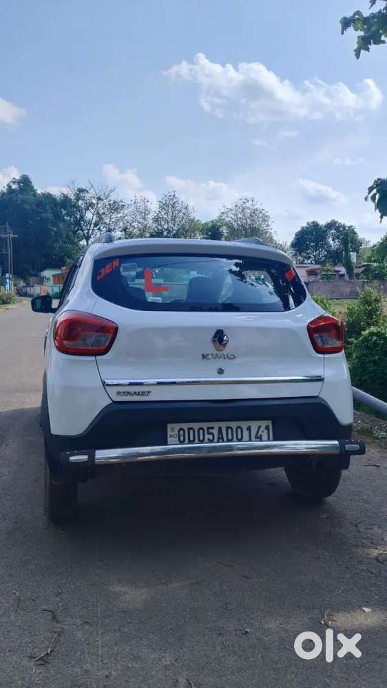 Renault Kwid 2017 Petrol Well Maintained