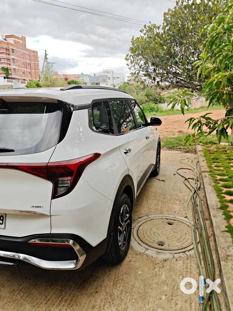 Carens Luxury Plus Turbo Petrol Imt (reg Feb 2025)
