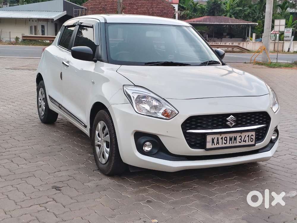 Maruti Suzuki Swift, 2022, Petrol