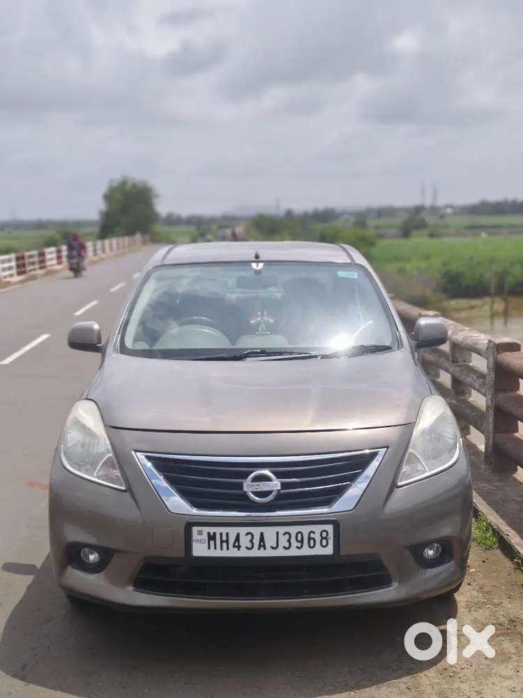 Nissan Sunny 2011 Petrol Car