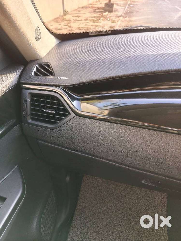 Mahindra Kuv 100 2016-2017 Mfalcon D75 K8 Dual Tone, 2017, Diesel