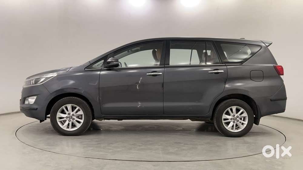 Toyota Innova Crysta 2.4 V 8 Str, 2018, Diesel