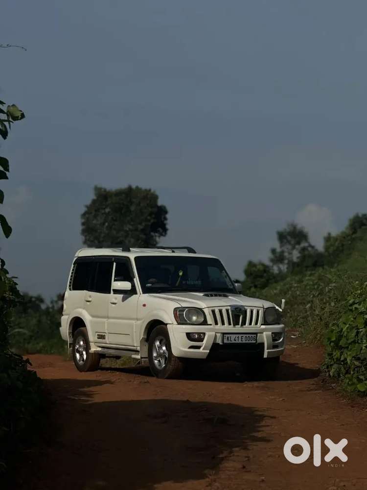 Mahindra Scorpio 2010 Diesel Car