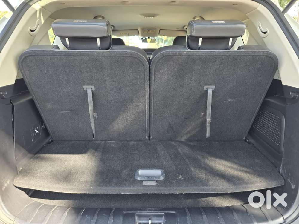 Mahindra Alturas G4 4x2 At, 2019, Diesel