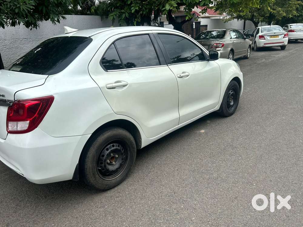 Maruti Suzuki Swift Dzire Vdi(o) Amt, 2017, Diesel