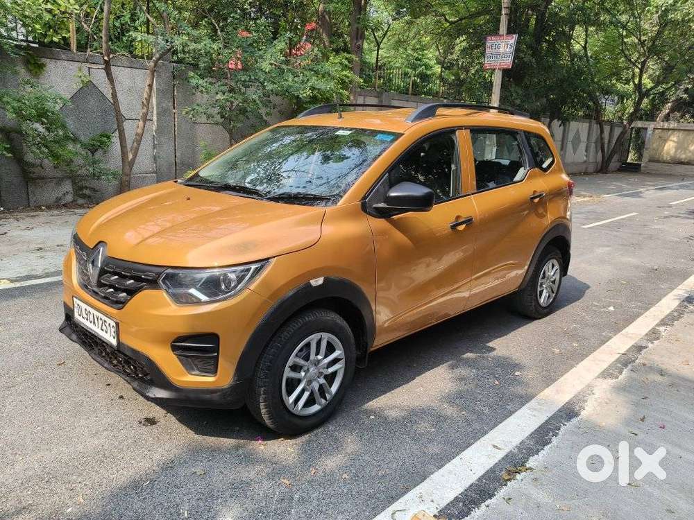 Renault Triber Rxl, 2022, Petrol