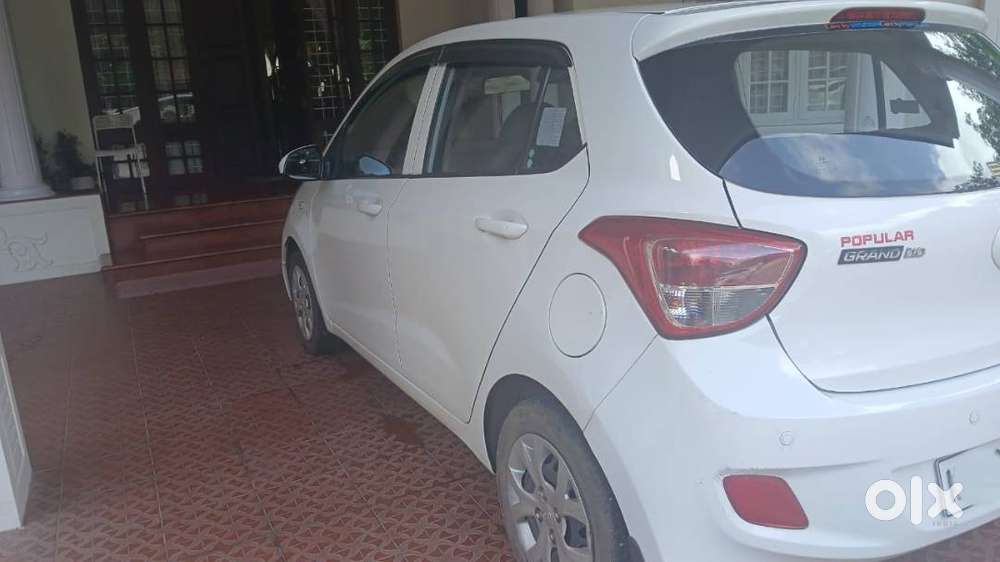 Grand I10 Magna Automatic Petrol Very Good Condition.