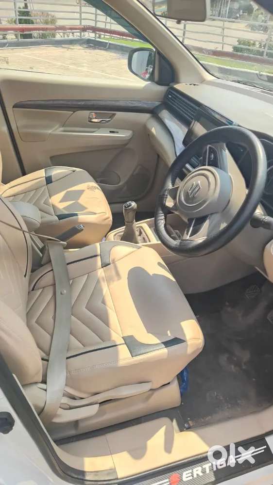 Maruti Suzuki Ertiga 2025 Petrol & Cng 25000 Km Driven By A Doctor
