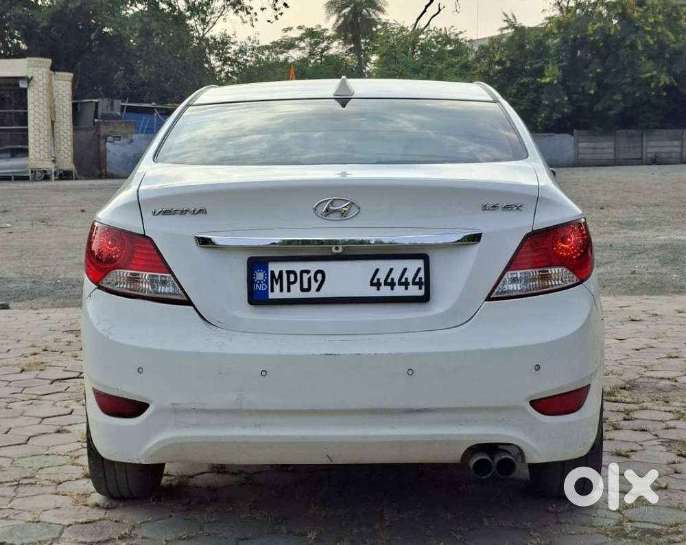 Hyundai Verna 1.6 Sx (o) Crdi Se, 2014, Diesel