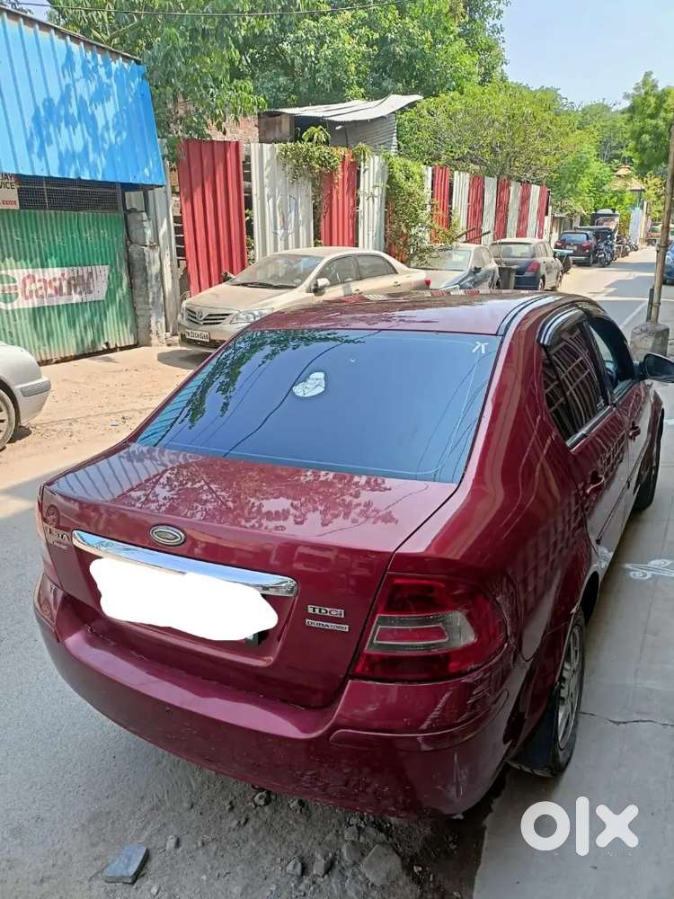 Tata Zest Quadrajet 2017 & Ford Fiesta Classic 2011