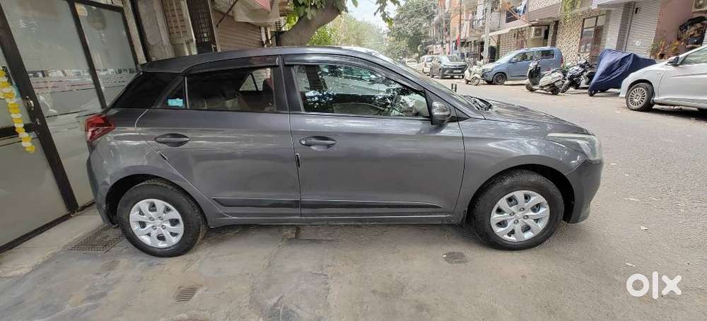 Hyundai Elite I20 Sportz (o) 1.2, 2016, Petrol