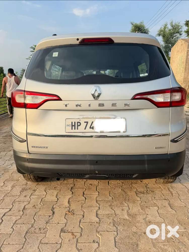 Renault Triber 1.0 Rxl 2021    7 Seater Vehicles