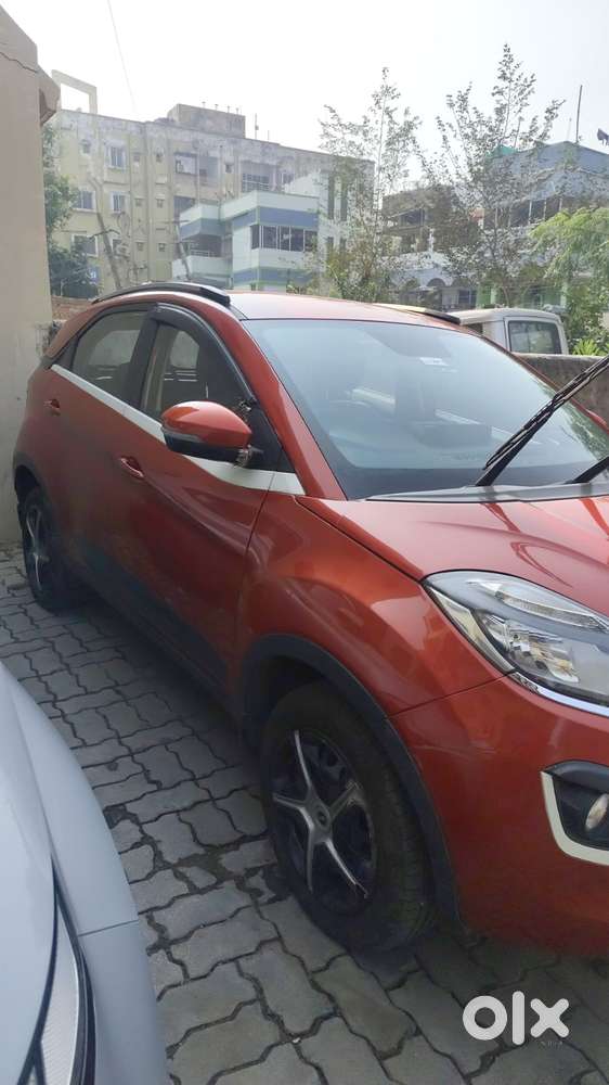Tata Nexon 1.2 Revotron Xe, 2017