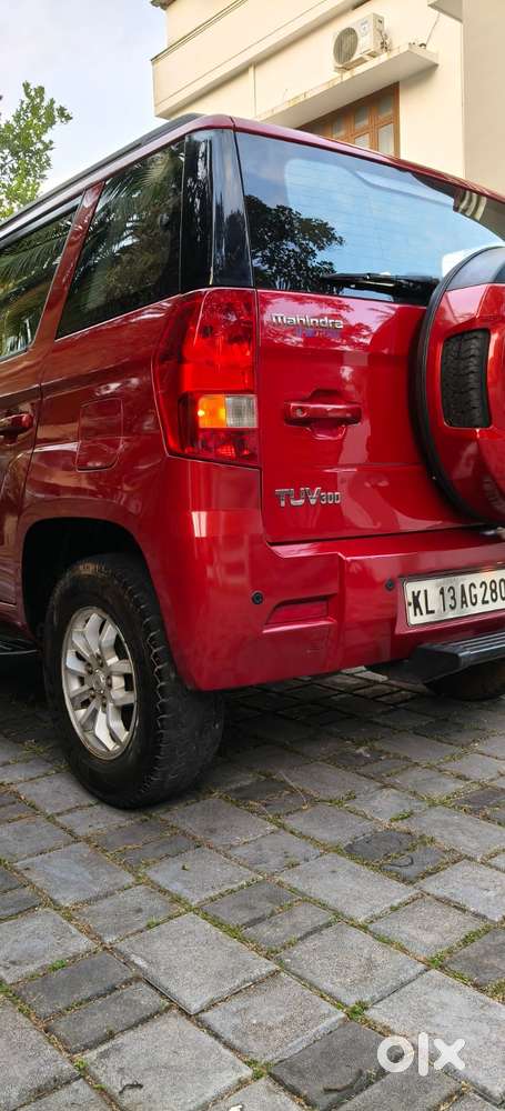 Mahindra Tuv 300 Mhawk100 T8, 2016, Diesel