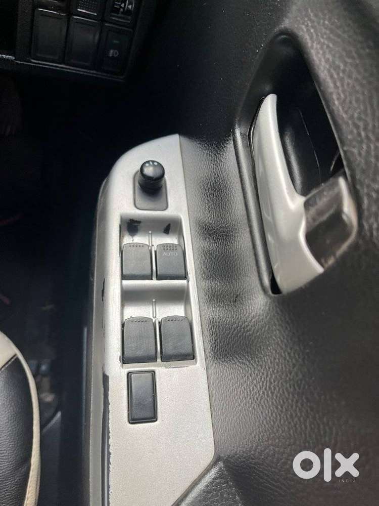 Maruti Suzuki Wagon R Vxi Optional, 2015, Petrol
