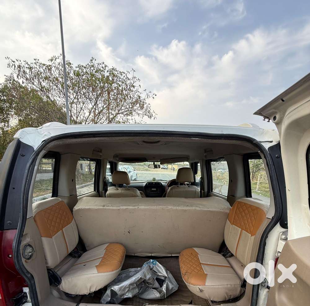 Mahindra Tuv 300 T6 Plus, 2016, Diesel