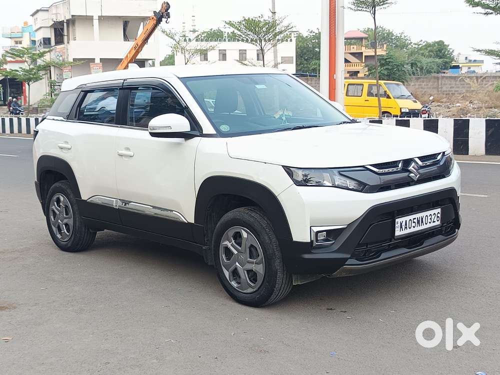 Maruti Suzuki Brezza 1.5 Lxi Cng, 2024, Cng & Hybrids