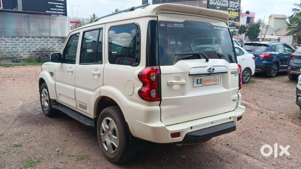 Mahindra Scorpio