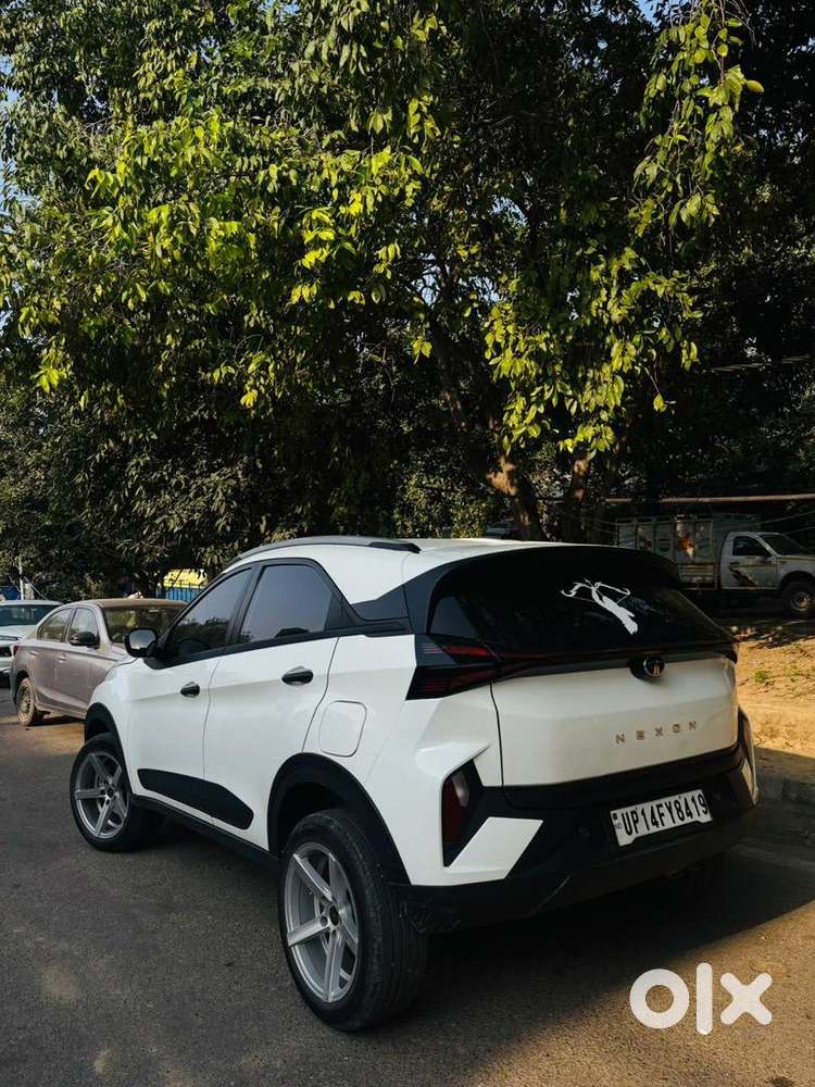 Tata Nexon 2024 Petrol 32000 Km Driven