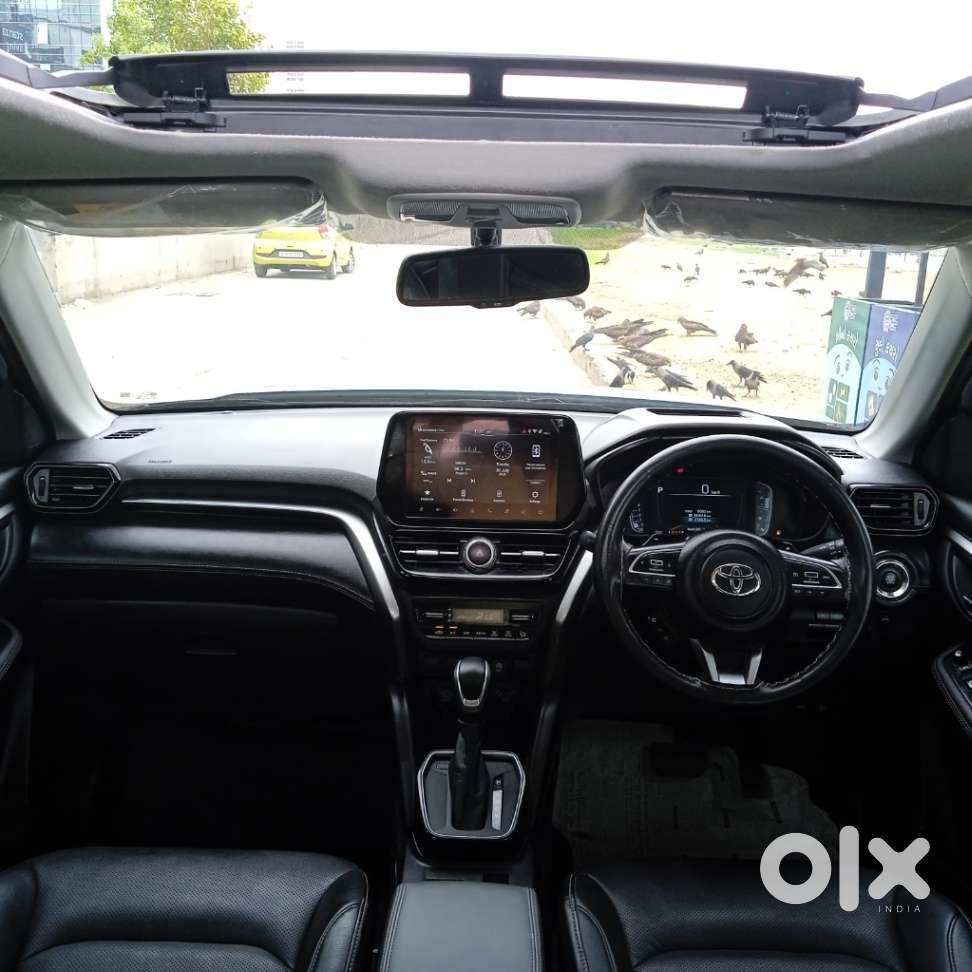Toyota Urban Cruiser Hyryder 1.5 V Neo Drive At, 2025, Petrol