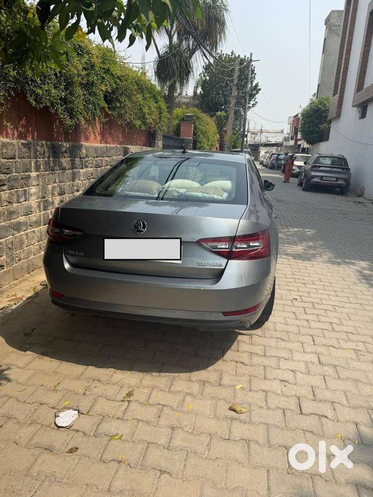 Skoda Superb 2020 Petrol