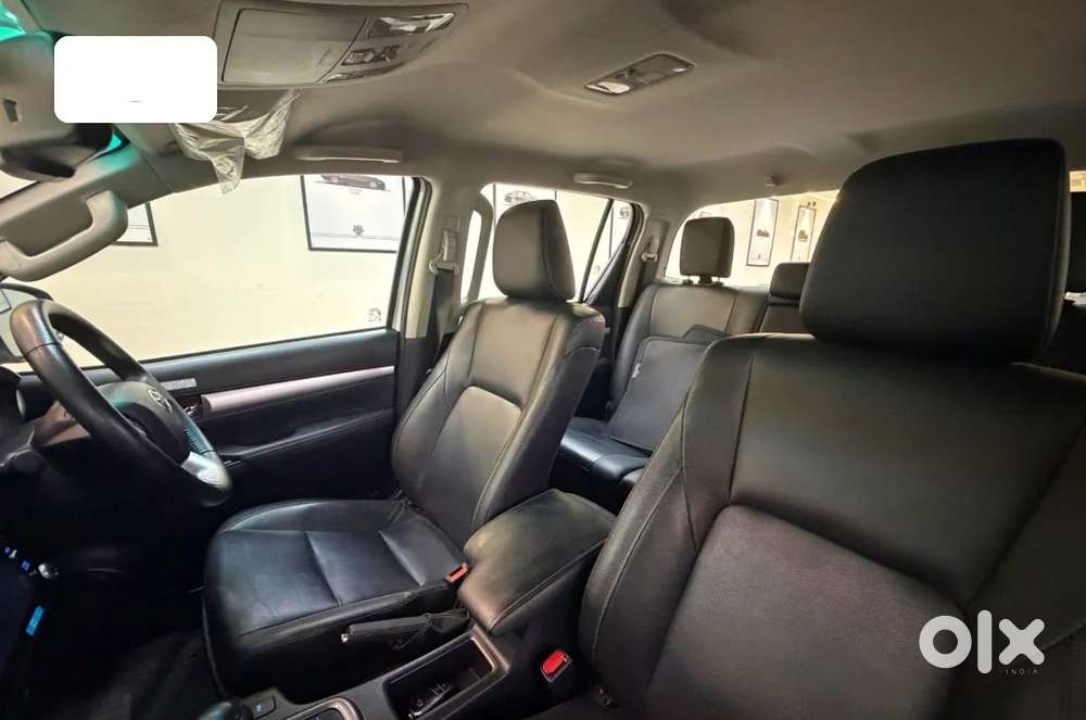 Toyota Hilux 2.8 High 4x4 Mt, 2023, Diesel