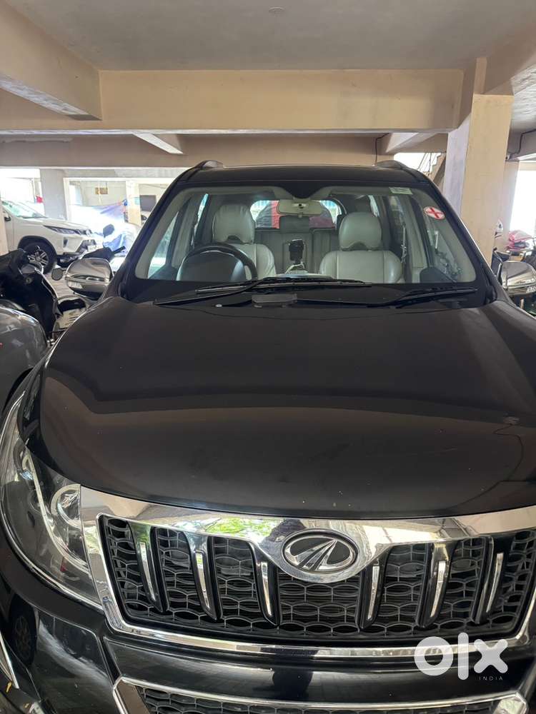 Mahindra Xuv500  W 10 Diesel 2016