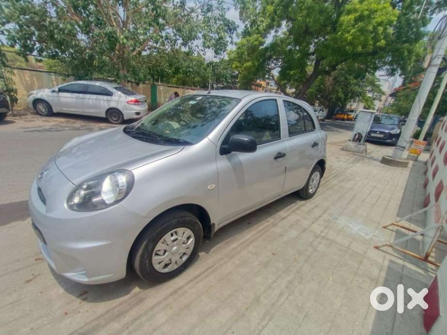 Nissan Micra Cvt Xv, 2015, Petrol