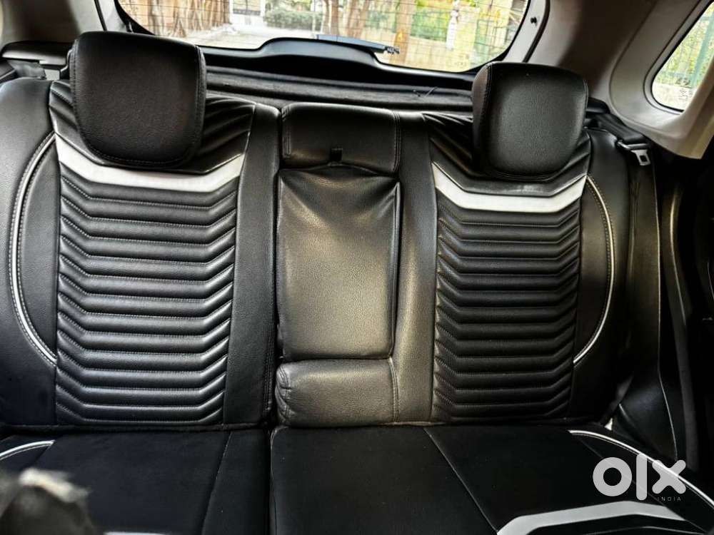 Maruti Suzuki Brezza 1.5 Zxi Plus Smart Hybrid, 2021, Petrol