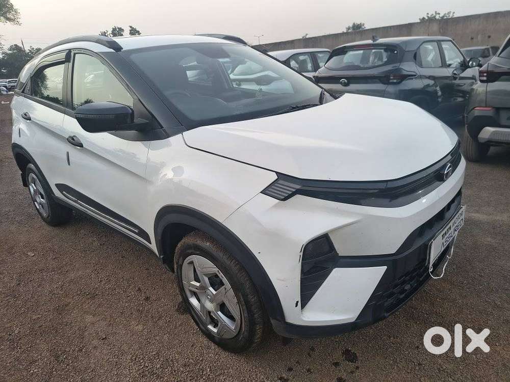 Tata Nexon Pure 1.2 S Revotron Petrol 6 Mt, 2023, Petrol