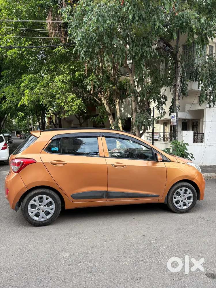 Grand I10 Sportz Petrol