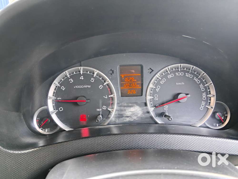 Maruti Suzuki Swift Dzire 1.2 Vxi Bsiv, 2013, Petrol