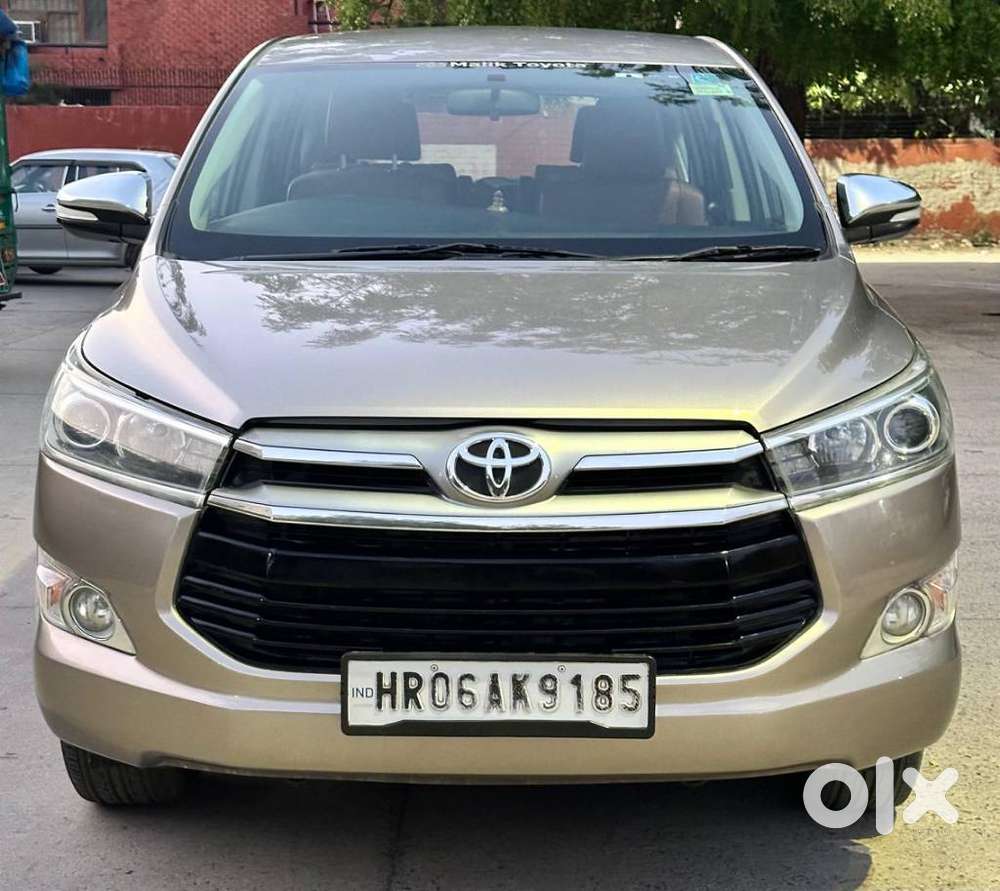 Toyota Innova Crysta 2.8z Automatic, 2016, Diesel
