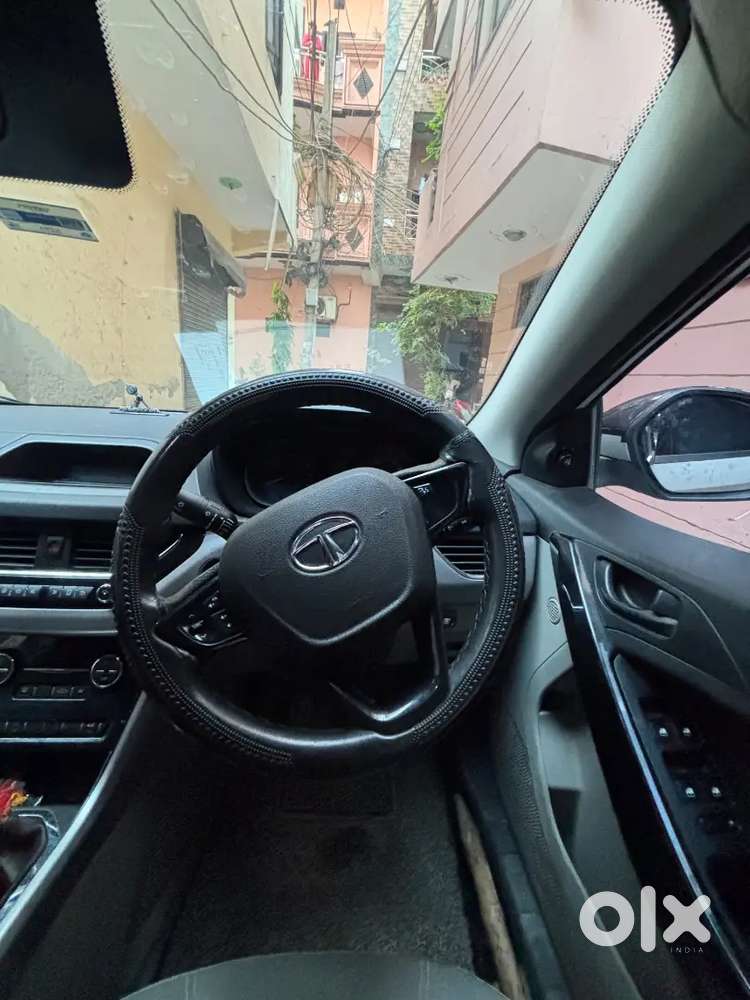 Tata Nexon Revotron Xt 2018