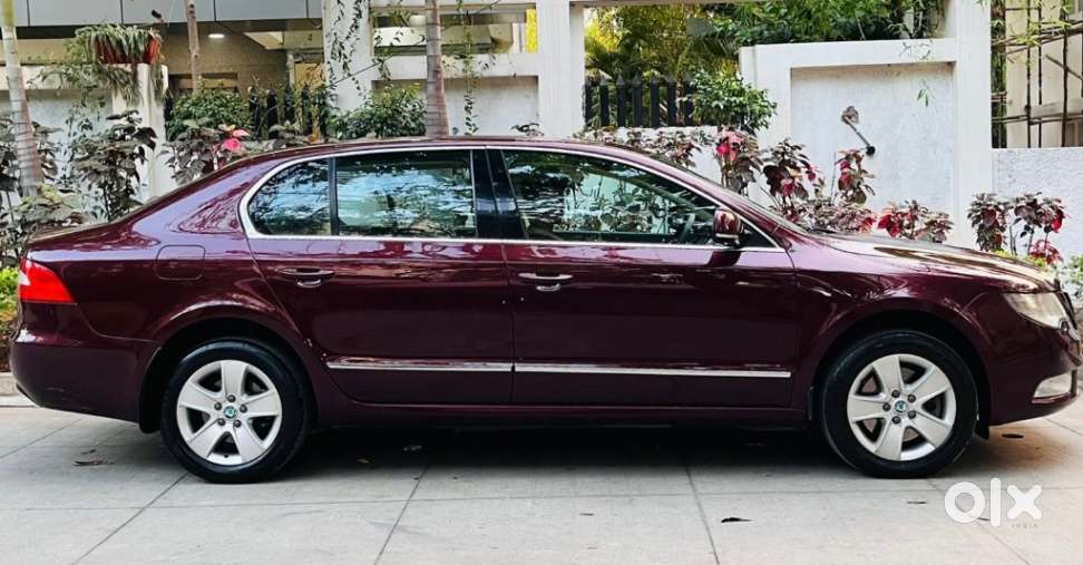 Skoda Superb, 2012, Petrol