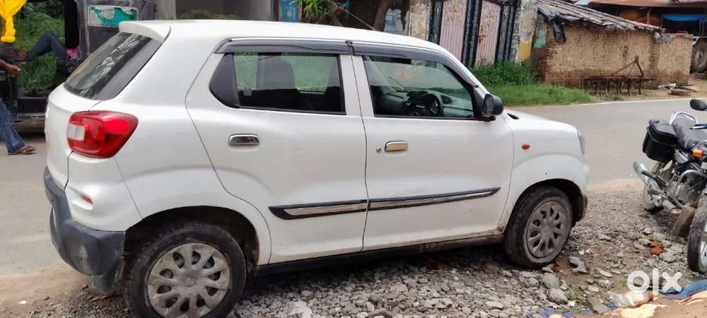 Maruti Suzuki S-presso 2021 Variant Vxi Cng