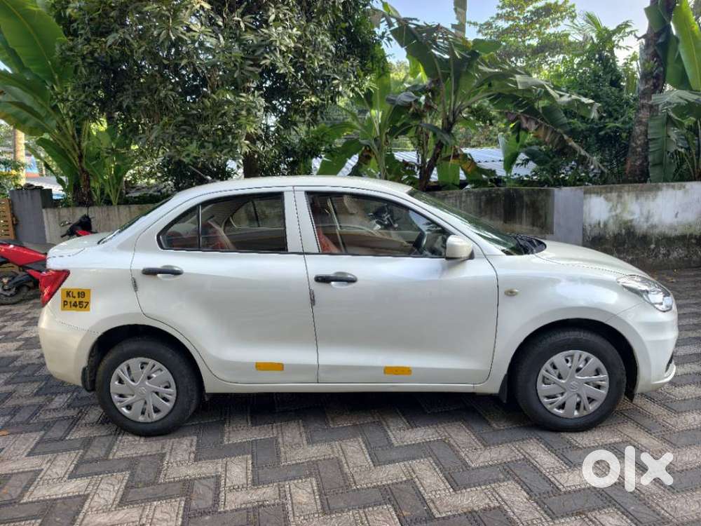 Maruti Suzuki Dzire 1.2 Lxi, 2023, Petrol