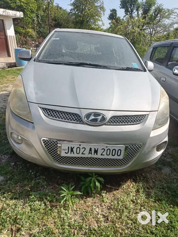 I 20 Asta Well Maintained Car