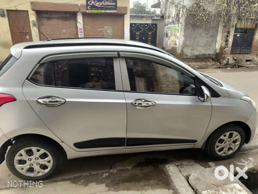 Hyundai Grand I10 Sportz 2015 Petrol Manual