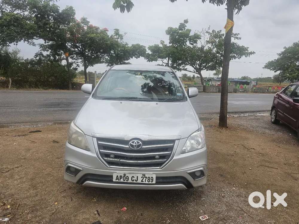 Toyota Innova G4 2012 3rd Owner