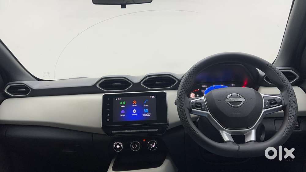 Nissan Magnite 1.0 Xv, 2021, Petrol