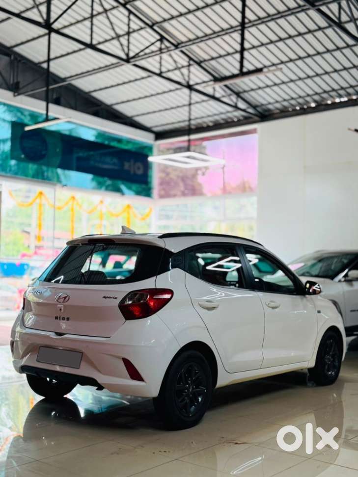 Hyundai Grand I10 Nios Amt Sportz, 2019, Petrol