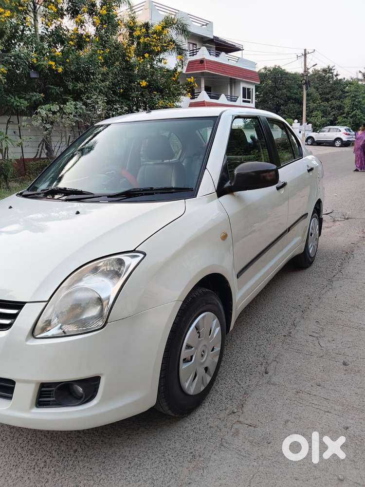 Maruti Suzuki Swift Dzire, 2010, Petrol