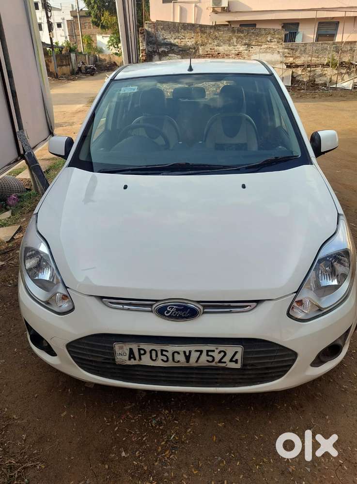 Ford Figo 1.2p Trend Mt, 2014, Diesel