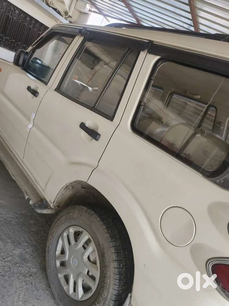 Mahindra Scorpio Lx 2014