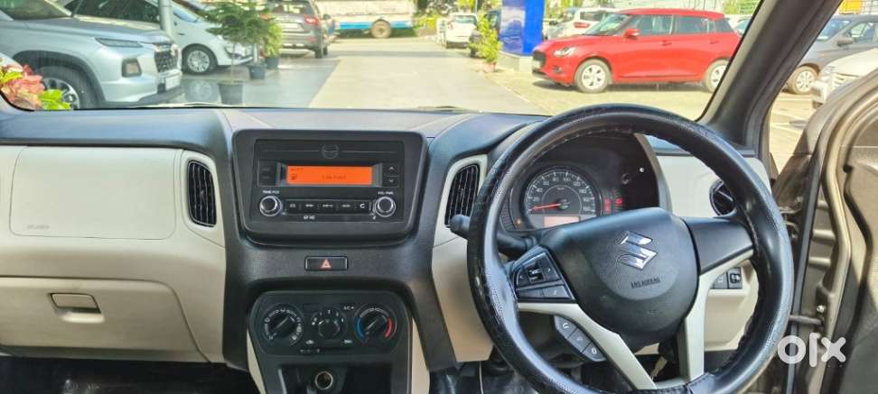 Maruti Suzuki Wagon R Zxi, 2023, Petrol